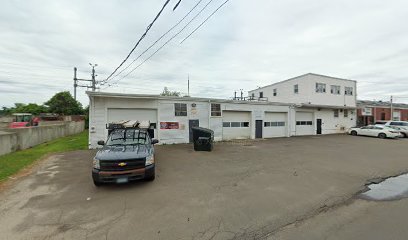 Dee's Roofing Co Inc